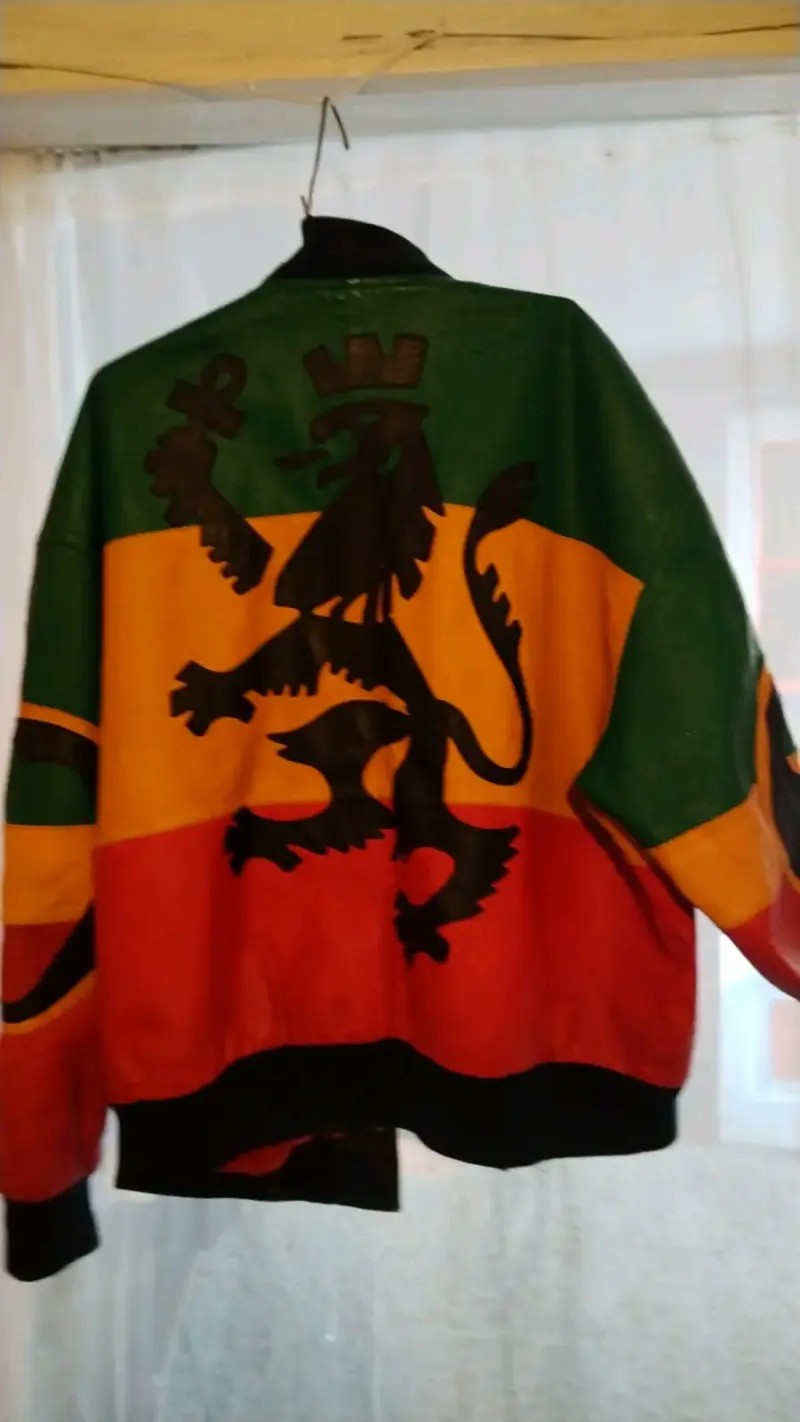 Chaqueta estilo reggae con diseño jamaicano - 1