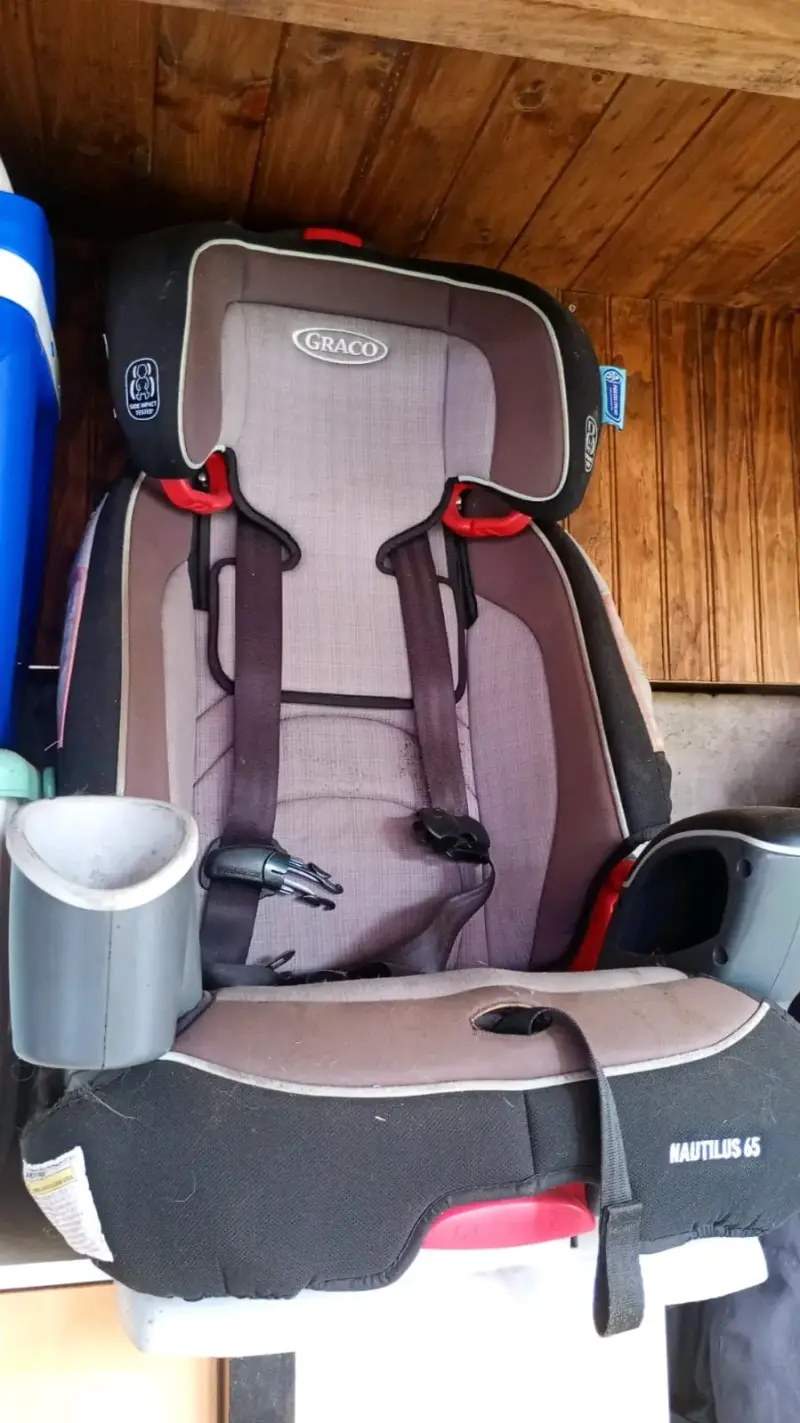 Silla de auto Graco Nautilus 65 con portavasos - 4