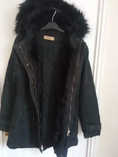 Parka negra Foster con capucha de piel desmontable - miniatura 2