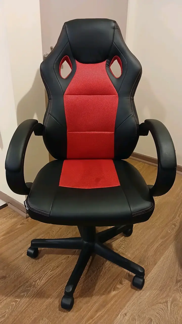 Silla Gamer Ergonómica Negro y Rojo - 1