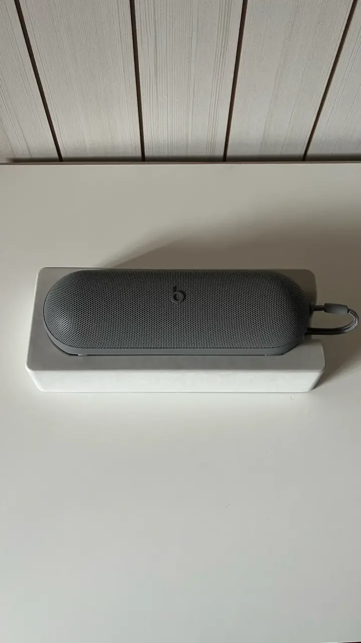 Parlante beats pill x kim kardashian - 5