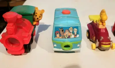 Set de vehículos personajes de dibujos animados - miniatura 2