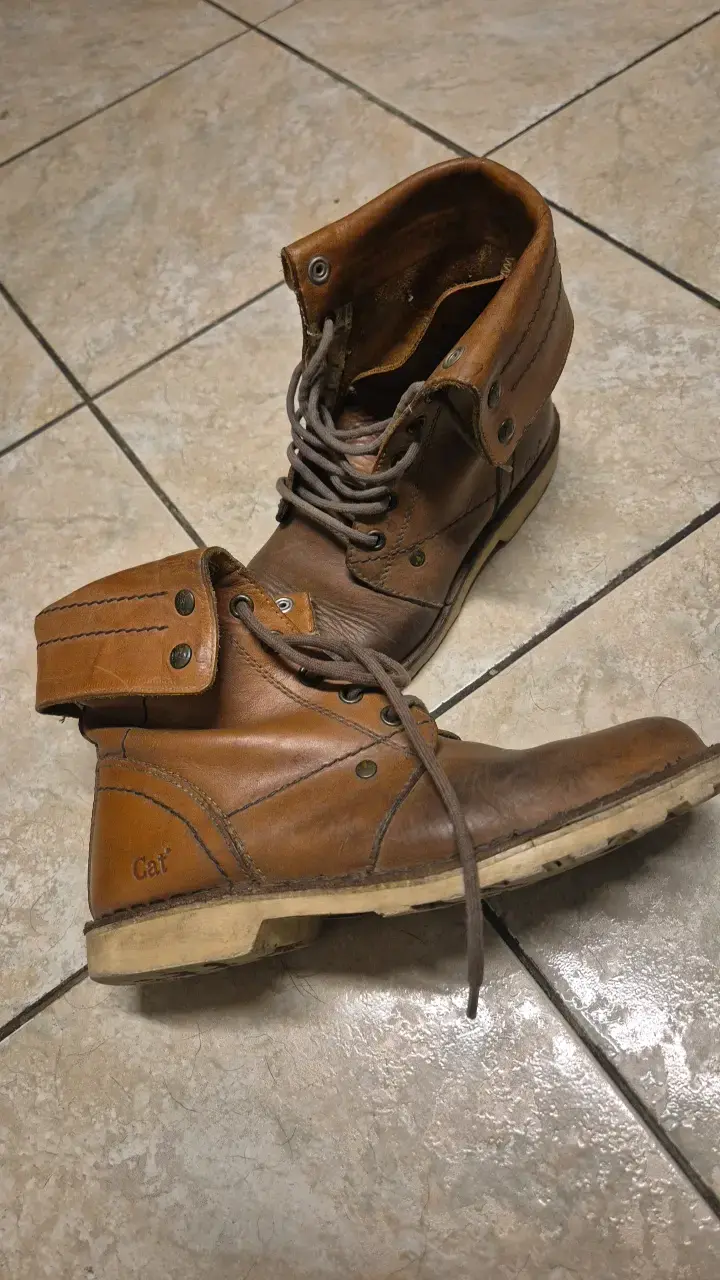 Botas de cuero café para mujer Cat - 2