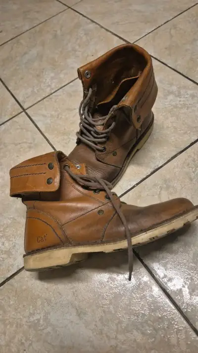 Botas de cuero café para mujer Cat - miniatura 2