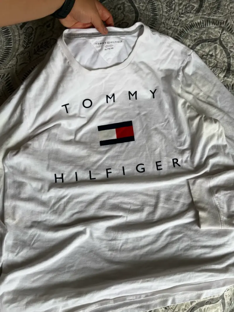 Polera Tommy Hilfiger blanca de manga larga - 4