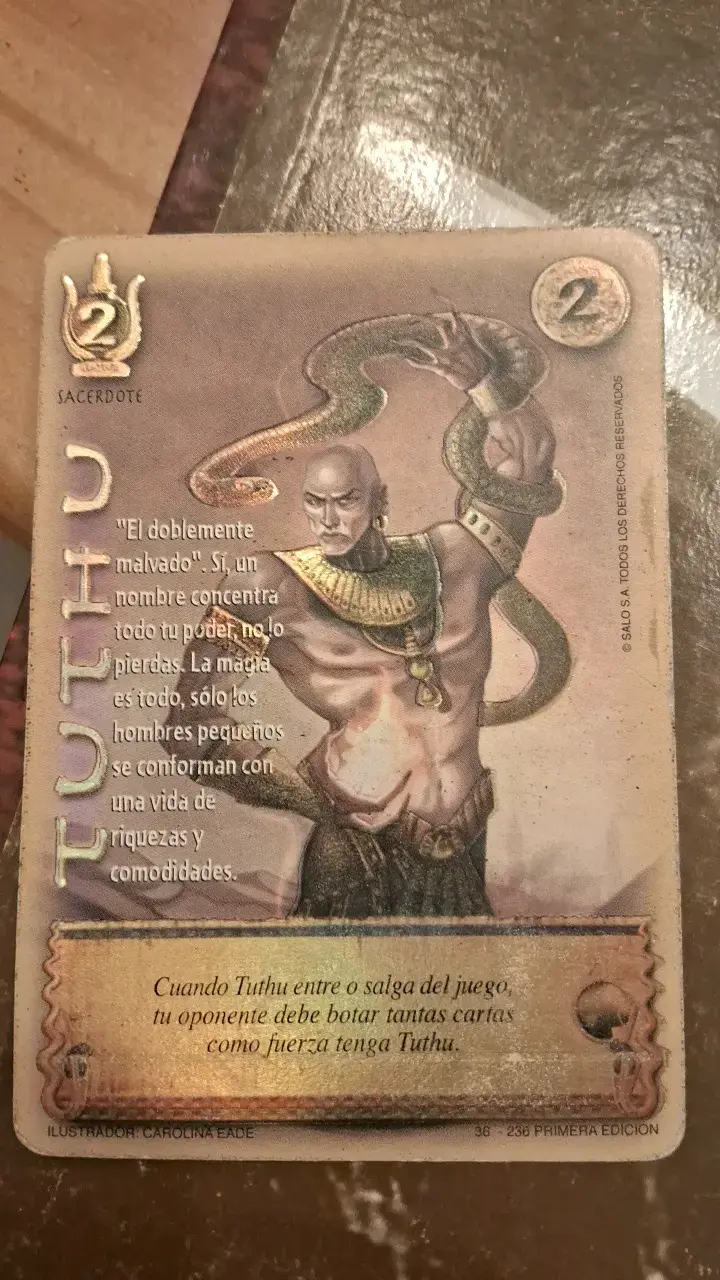 Carta de juego Tuthu Sacerdote edición limitada