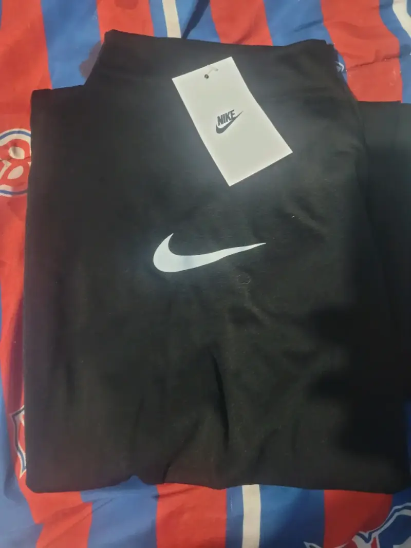 Camiseta primera cap deportivo Nike negros