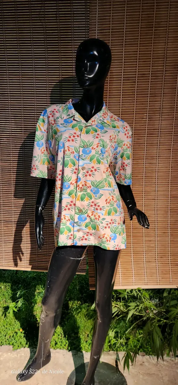 Camisa Aloha Pokémon Concierge · Talla L - 2