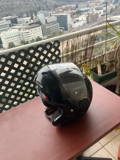 Casco de moto Nolan negro con visera - miniatura 1