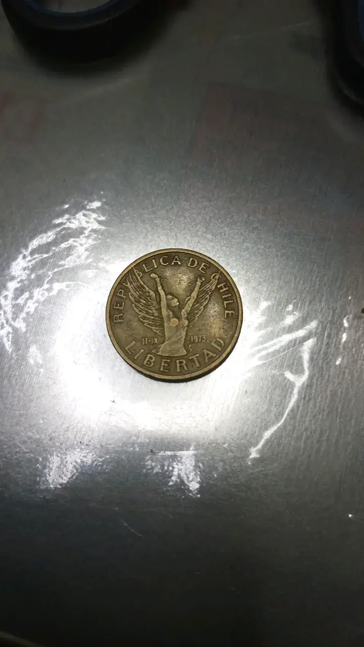 Moneda conmemorativa de Chile 1973