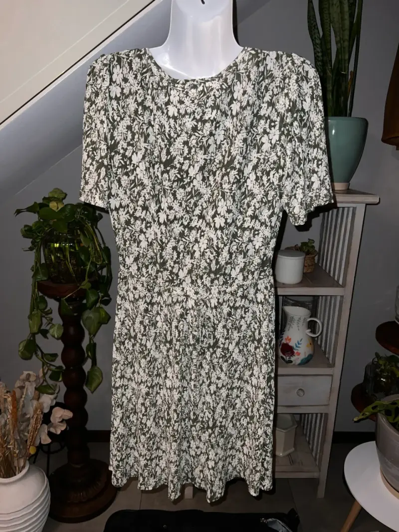 Vestido Mango Nuevo floral con escote en V - 2
