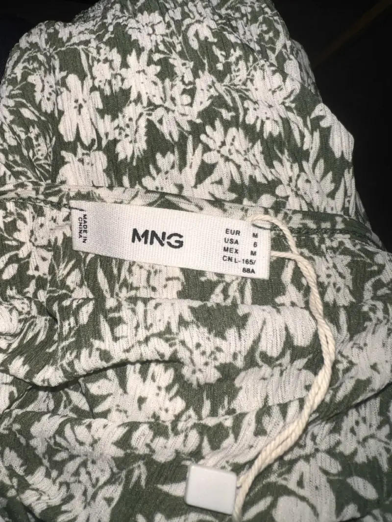 Vestido Mango Nuevo floral con escote en V - 3