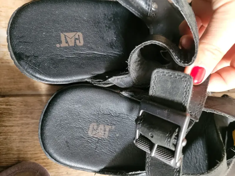 Sandalias de cuero negro con plataforma CAT - 3