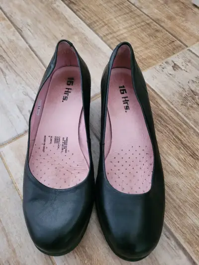 Zapatos de cuero negro 16 Hrs para mujer - miniatura 1