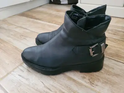 Botines de cuero negro con hebilla para mujer - miniatura 2
