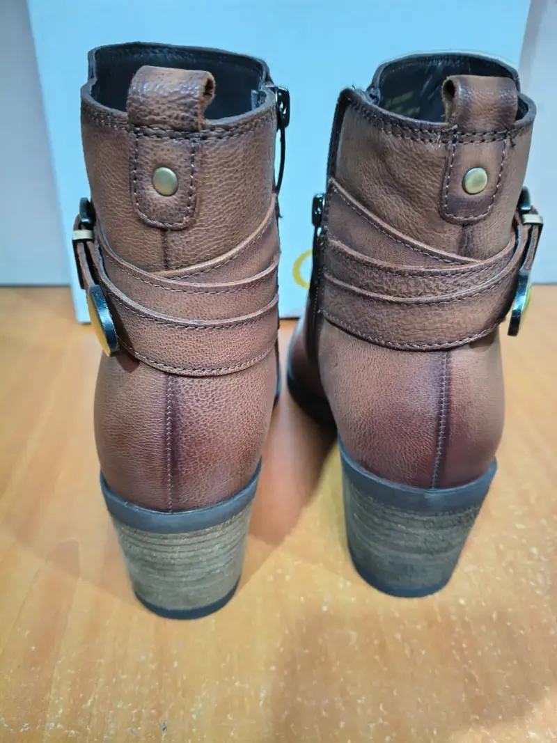 Botines de cuero marrón con tacón medio - 4