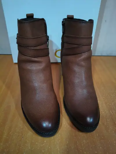 Botines de cuero marrón con tacón medio - miniatura 5