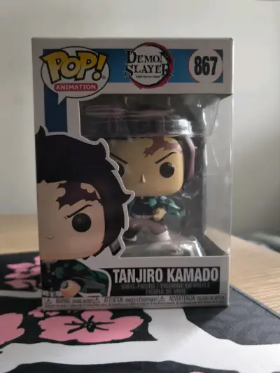 Figura Funko Pop Tanjiro Kamado Demon Slayer - miniatura 1