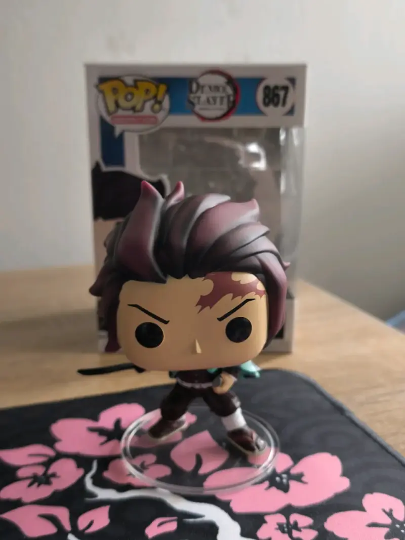 Figura Funko Pop Tanjiro Kamado Demon Slayer - 2