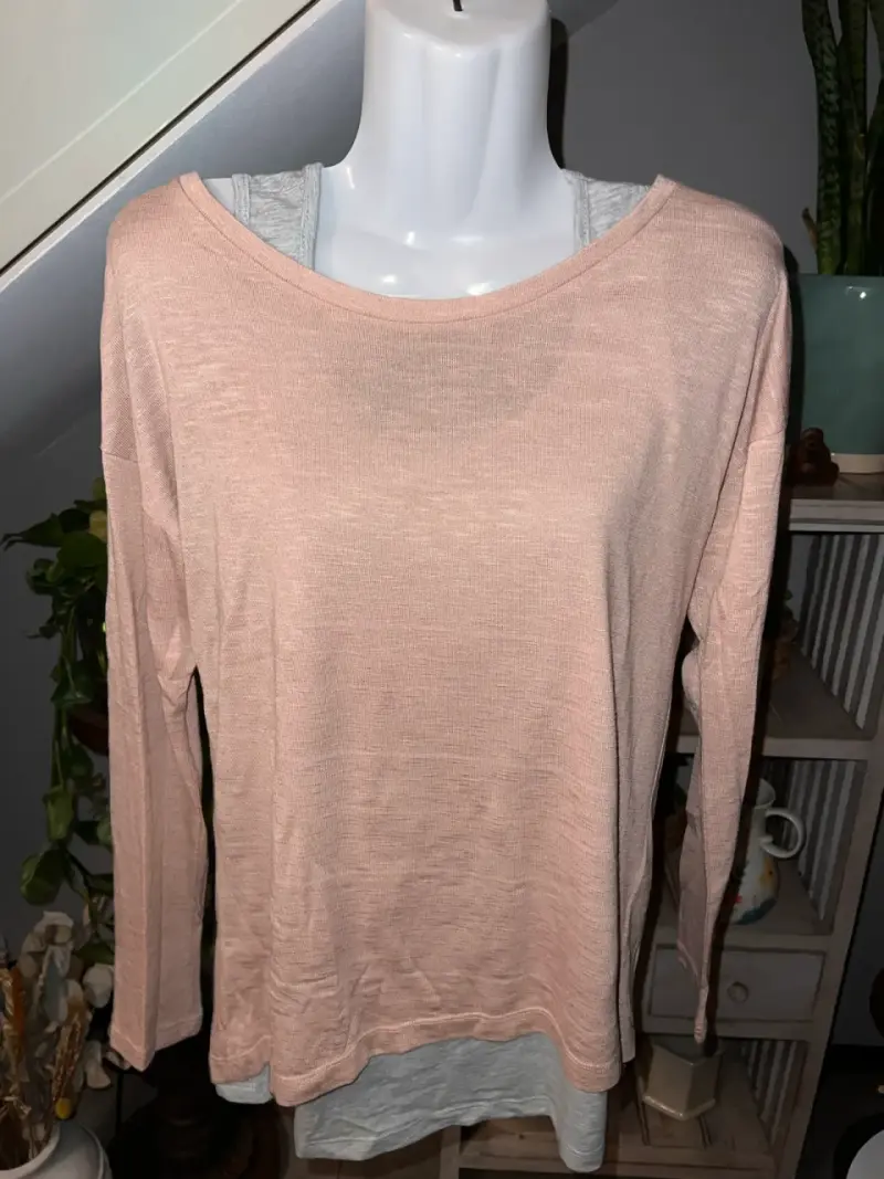Sweater Esprit delgado con polera gris debajo - 1