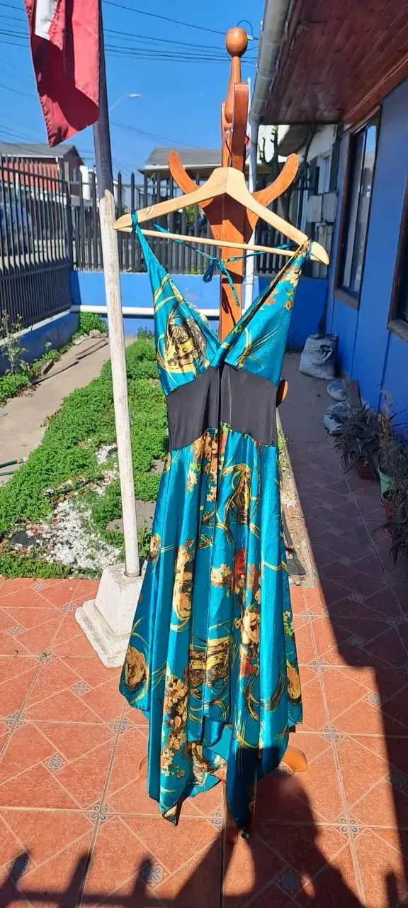 Vestido largo estampado floral verde