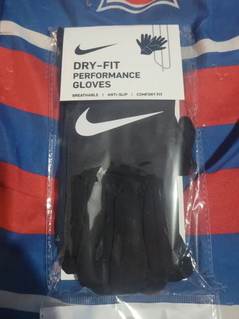 Guantes deportivos Nike Dry-Fit negros - 1
