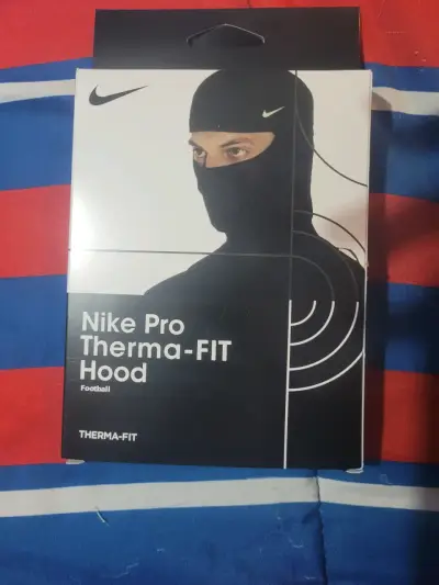 Pasamontañas Nike Pro Therma-FIT para fútbol - miniatura 1