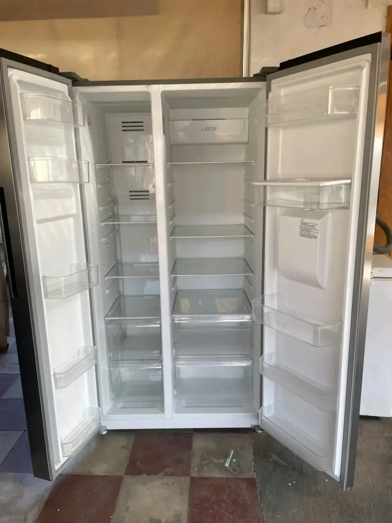 Refrigerador Side by Side Libero con Dispensador - 5