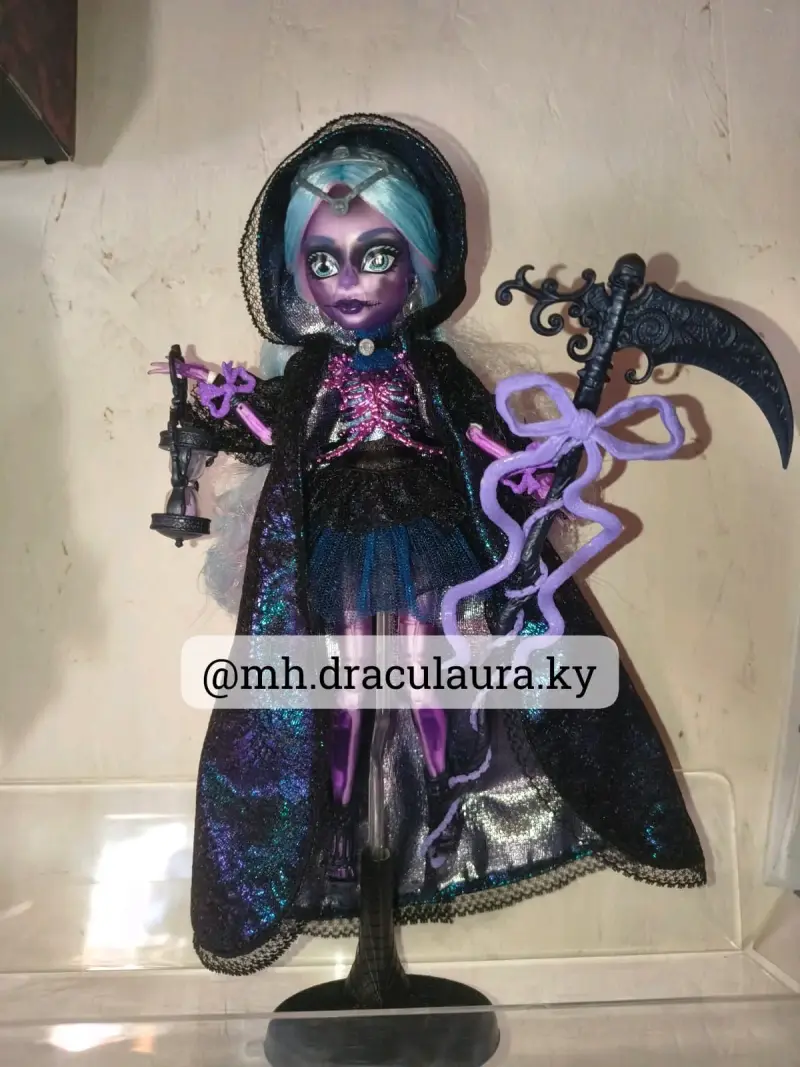 Muñeca Monster High Skullector River Styxx - 2