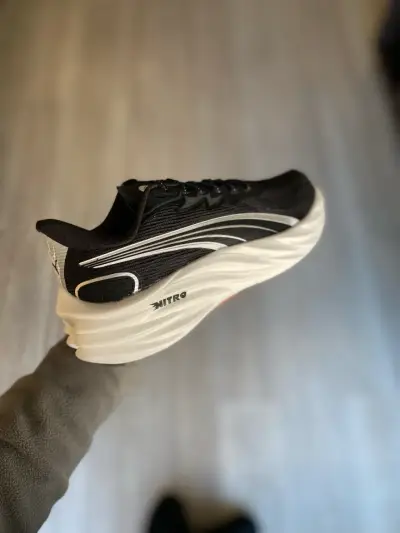 Zapatillas Running Velocity Nitro4 - miniatura 1