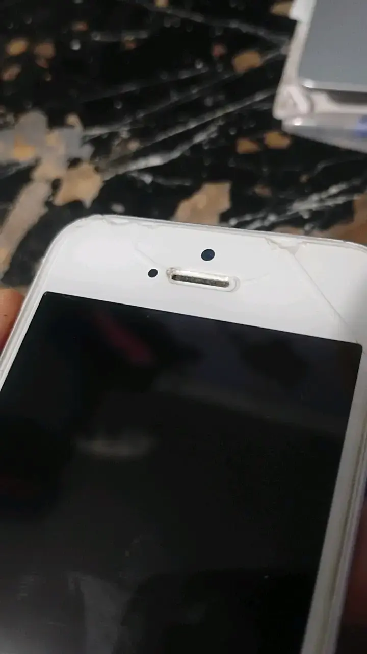 iPhone 5s para reparar o repuesto | Funciona - 3