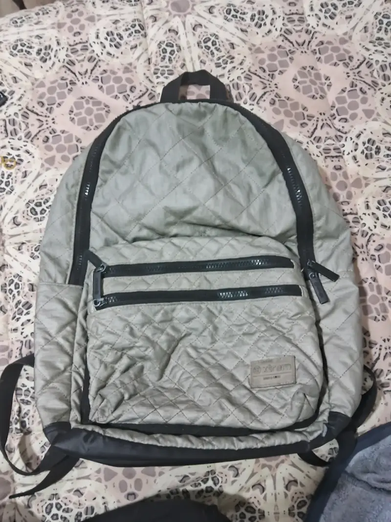 Mochila Xtrem acolchada gris con bolsillos - 1