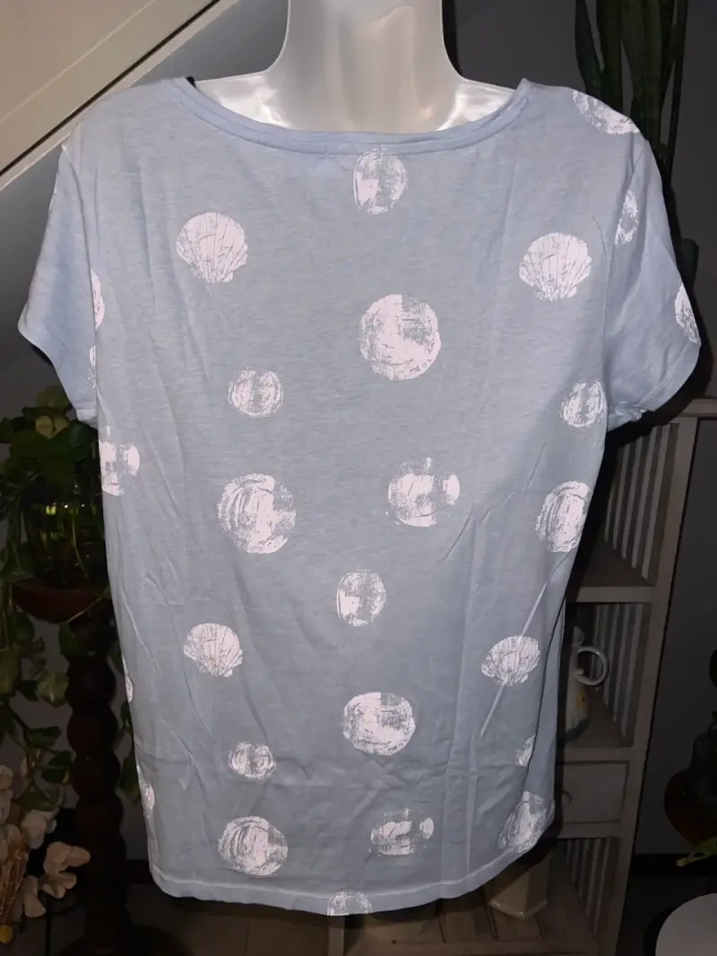 Polera celeste Esprit con estampado de conchas - 2