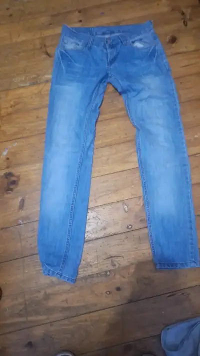 Jeans de mezclilla azul para hombre - miniatura 1