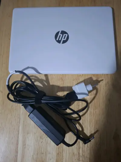 Notebook HP Stream 14 pulgadas con Windows - miniatura 4
