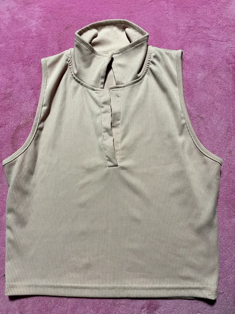 Lote de poleras de mujer en varios estilos - 5