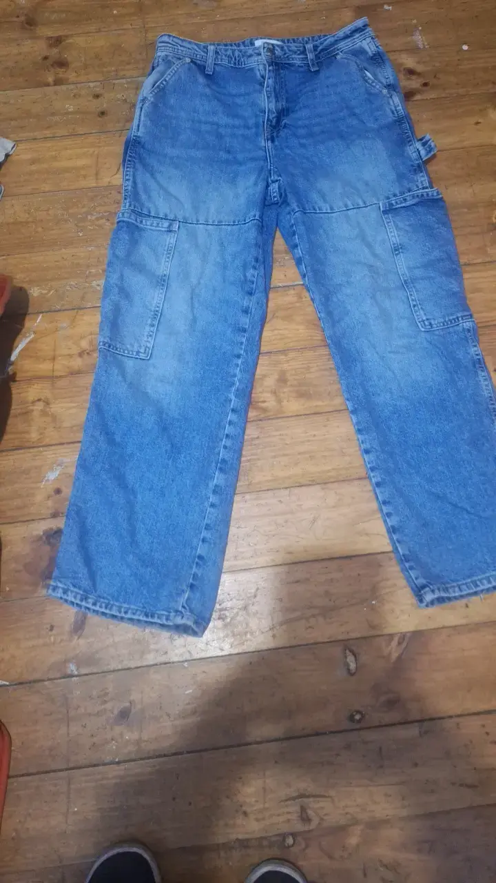 Pantalones cargo de mezclilla azul para hombre