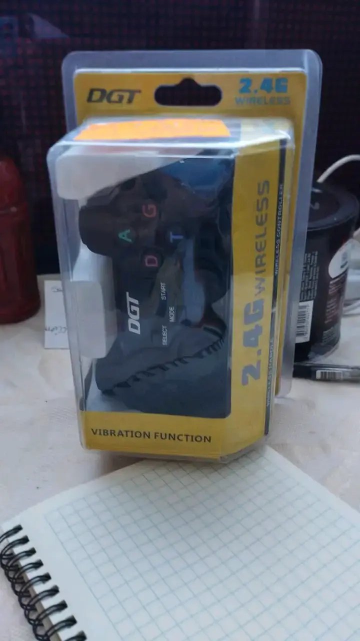 Control inalámbrico DGT 2.4G con vibración - 2