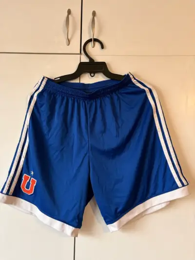 Short deportivo azul Universidad de Chile - miniatura 1