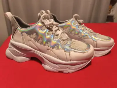 Zapatillas deportivas holográficas para mujer - miniatura 1