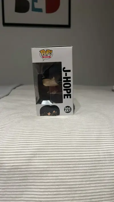 Figura Funko Pop J-Hope BTS - miniatura 2