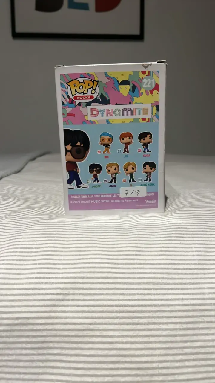 Figura Funko Pop J-Hope BTS - 3