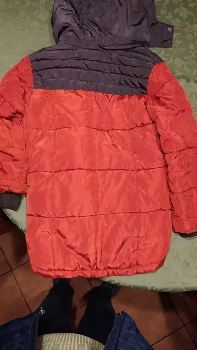 Chaqueta de invierno negra para niña - miniatura 4