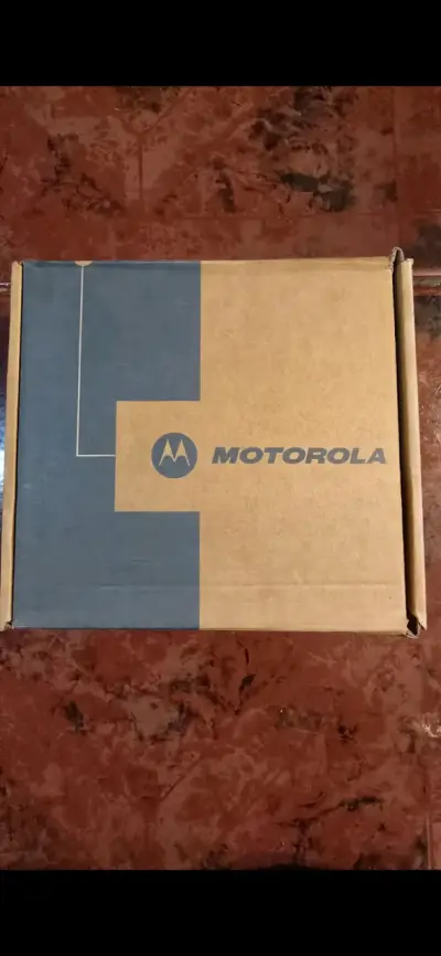 SE VENDEN NUEVAS RADIOS MOTOROLA MODELO XTS 2500 - miniatura 4