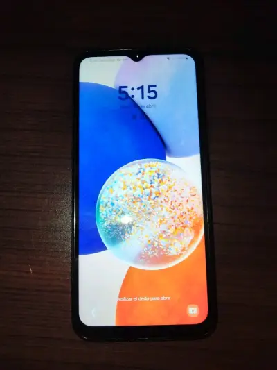 Samsung Galaxy A14 5G en buen estado - miniatura 1
