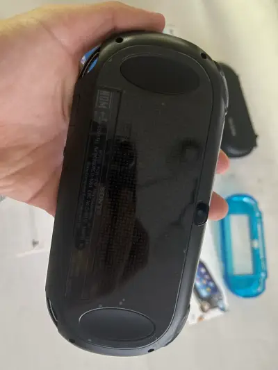 PSVITA FAT desbloqueada - miniatura 3