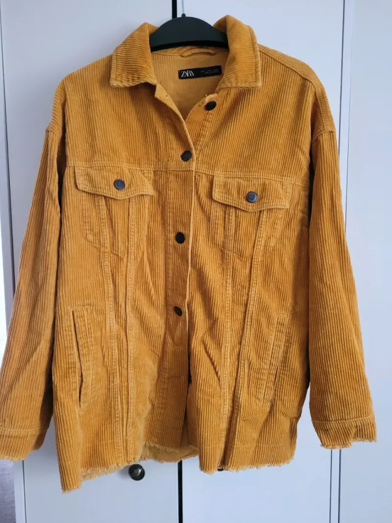 Chaqueta Zara de pana mostaza para mujer - 1