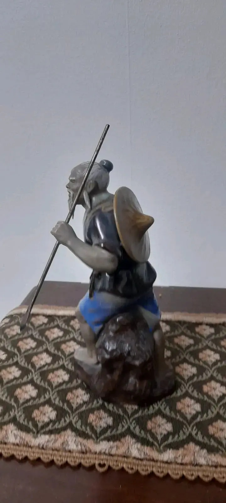 Figura de porcelana de pescador oriental - 3
