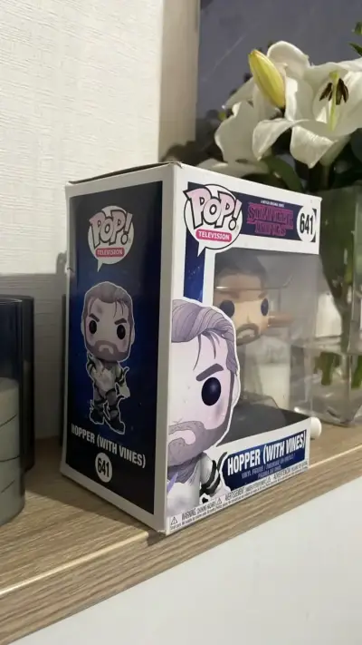 Figura Funko Pop Hopper con Enredaderas - miniatura 3