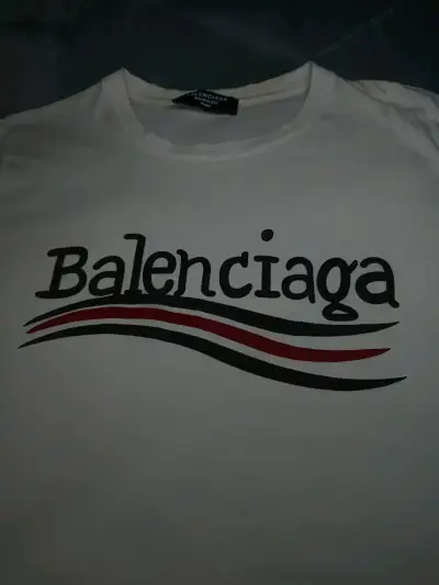 Polera Balenciaga blanca con logo - miniatura 2
